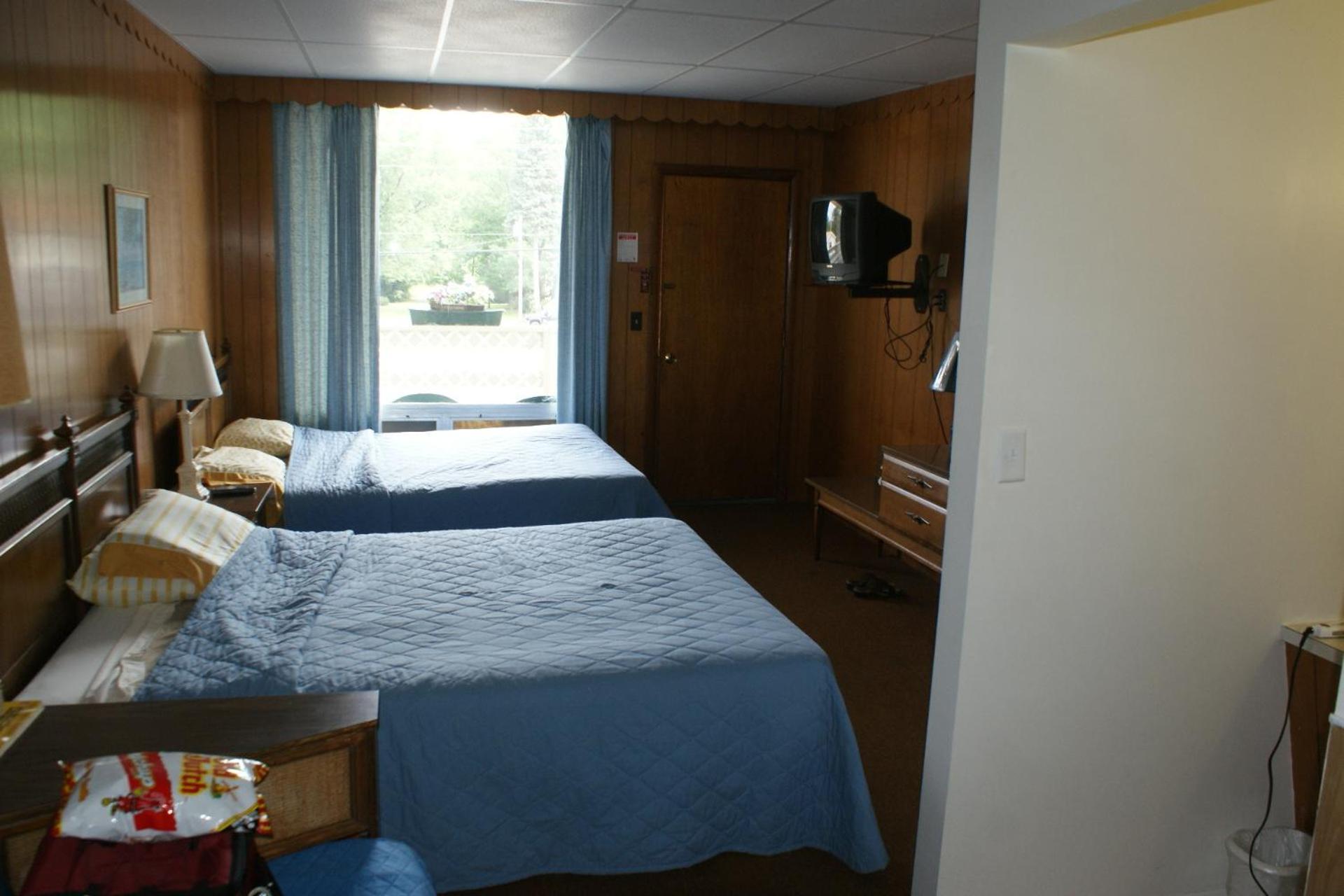 Northern Peaks Motor Inn กอแรม ภายนอก รูปภาพ